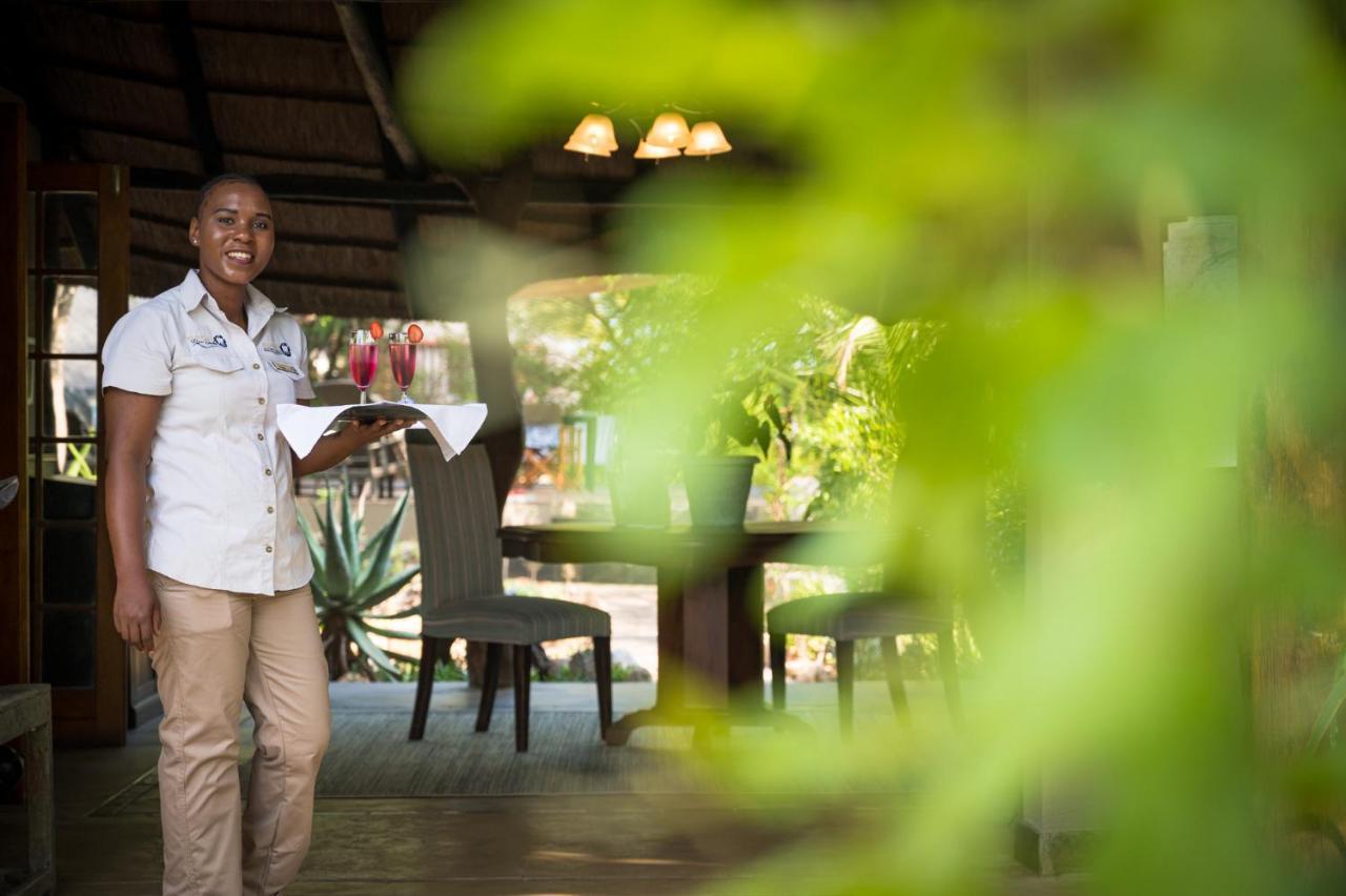 Kambaku Safari Lodge Timbavati Game Reserve Luaran gambar
