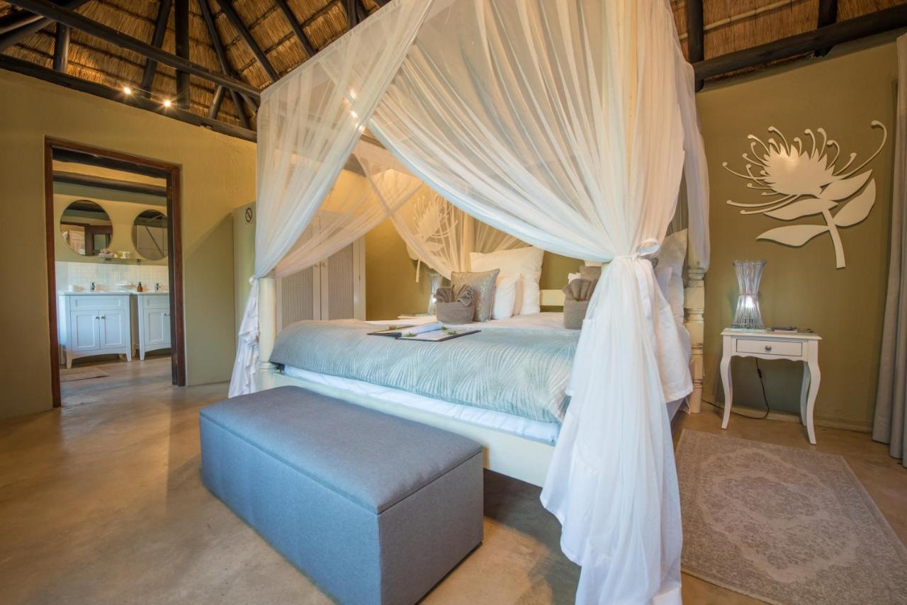Kambaku Safari Lodge Timbavati Game Reserve Luaran gambar