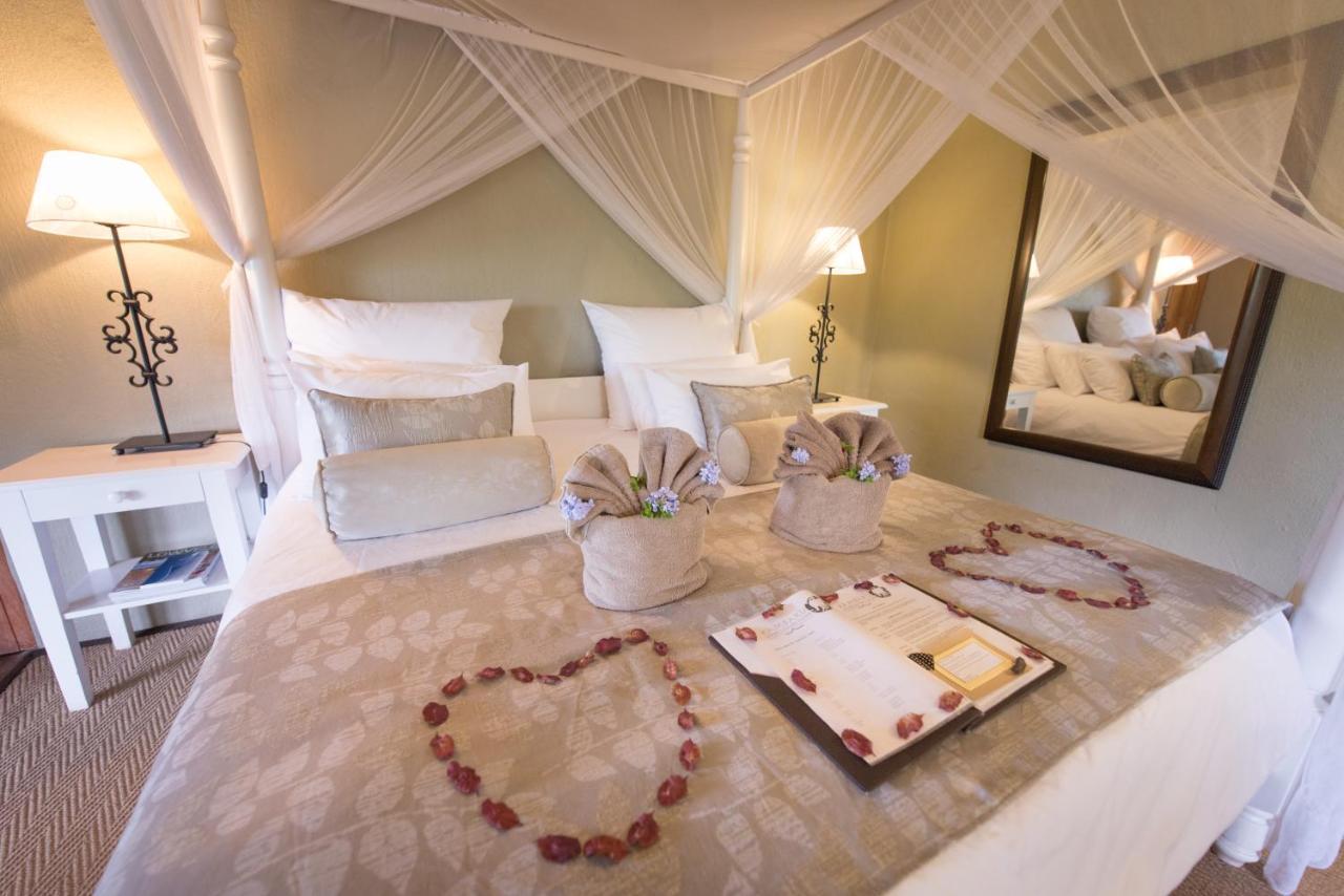 Kambaku Safari Lodge Timbavati Game Reserve Luaran gambar